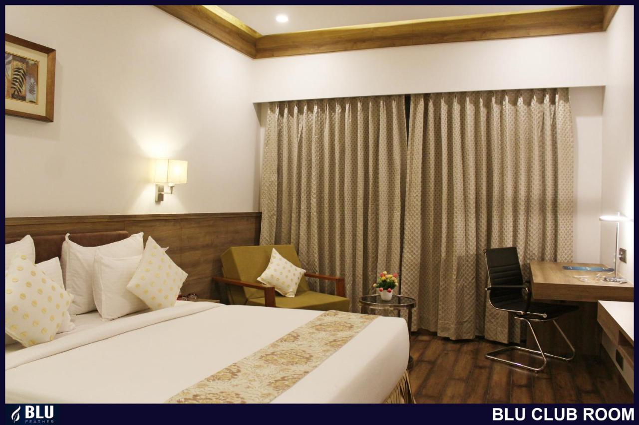 บลู เฟทเทอร์ โฮเต็ล แอนด์ สปา Hotel อุเดเปอร์ ภายนอก รูปภาพ